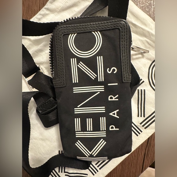 Kenzo Handbags - Kenzo Black and White Phone and card wallet Bag